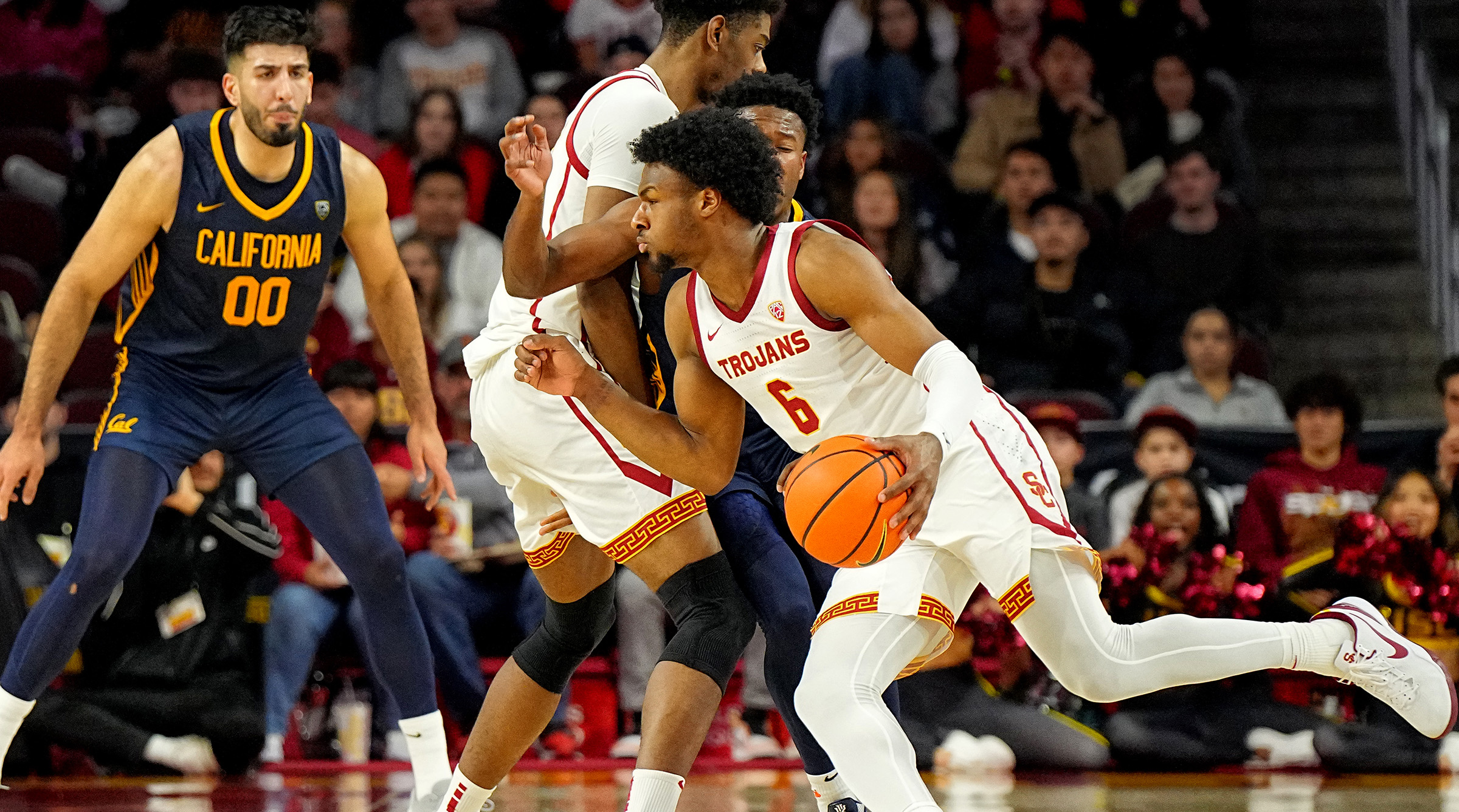 Bronny James dribbling against Cal.